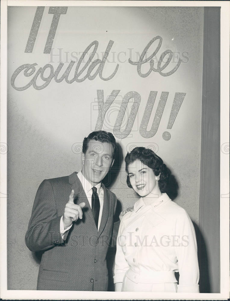 1957 Press Photo Bill Leyden Beverly Robinson NBC TV - Historic Images