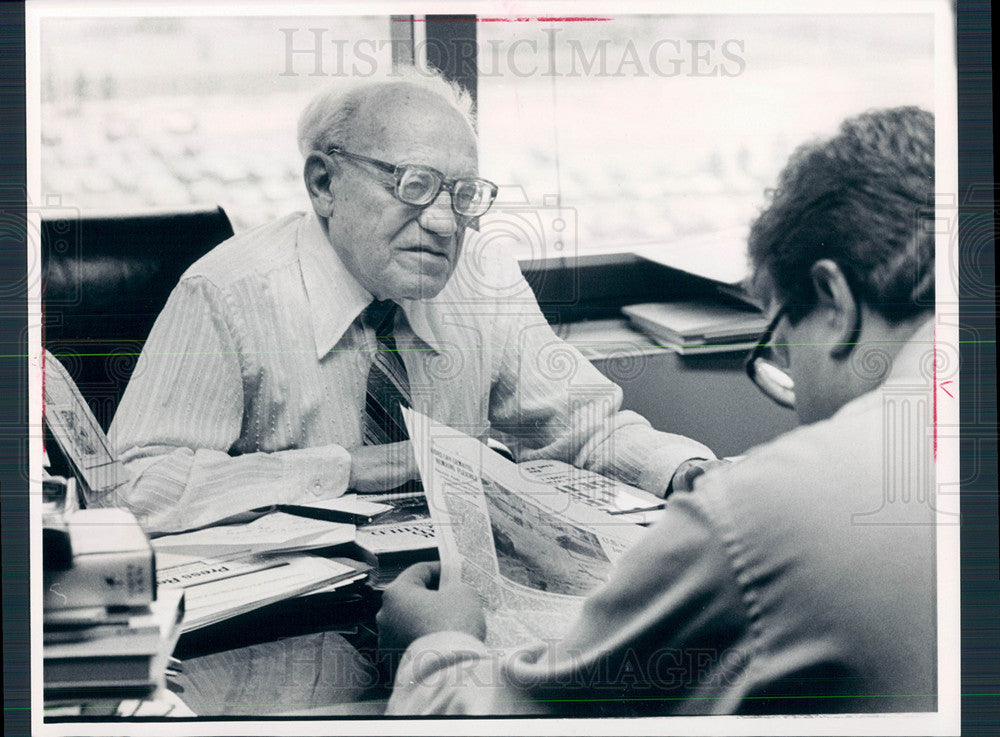 1984 Press Photo Jewish News, Philip Slomovitz - Historic Images