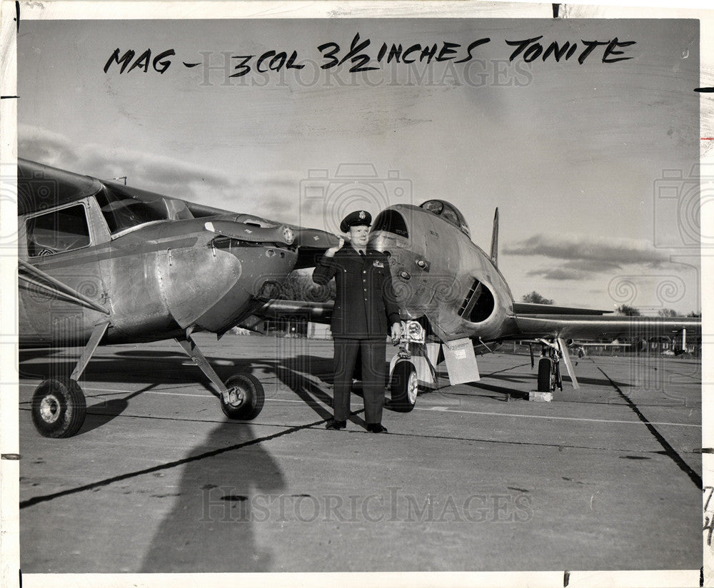  1954 Wing Commander Major Joseph Gillis - Historic Images