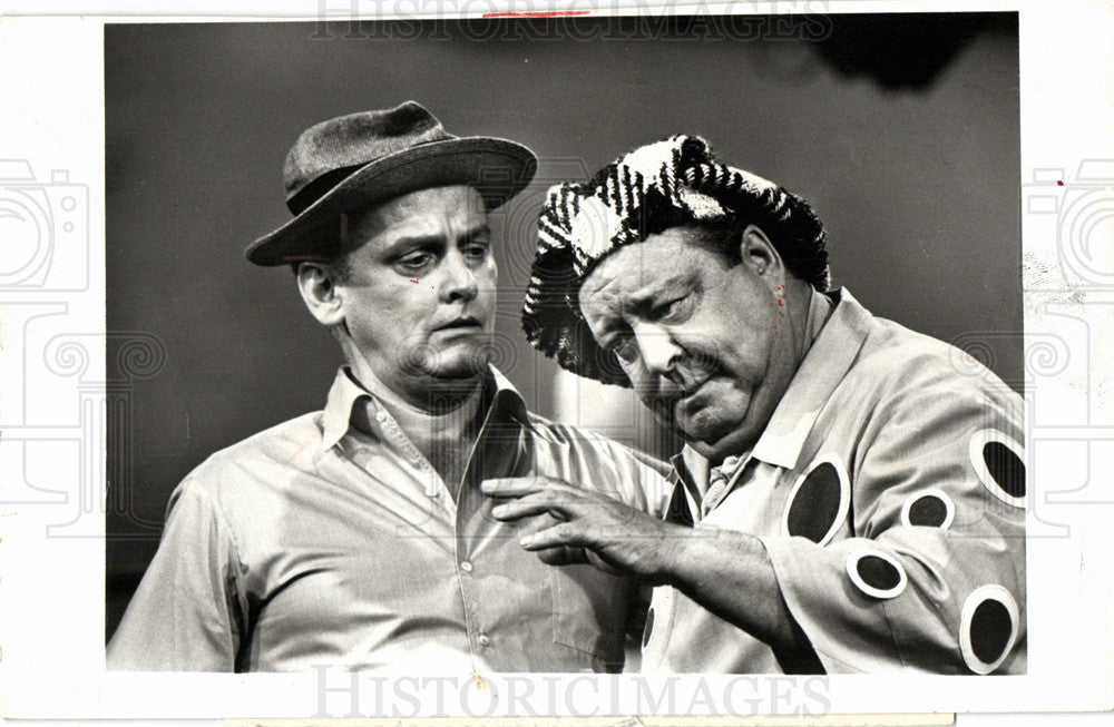 1973 Press Photo Jackie Gleason Art Carney CBS Sullivan - Historic Images