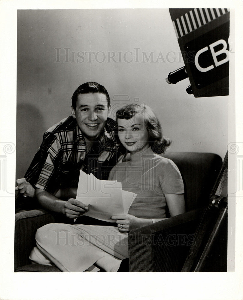 1957 Mike Wallace and 2nd wife-Historic Images