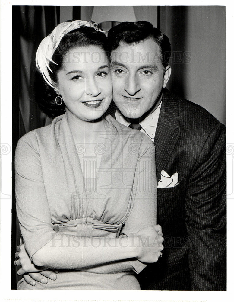 1956 Press Photo Terry Saunders, Danny Thomas, ABC - Historic Images