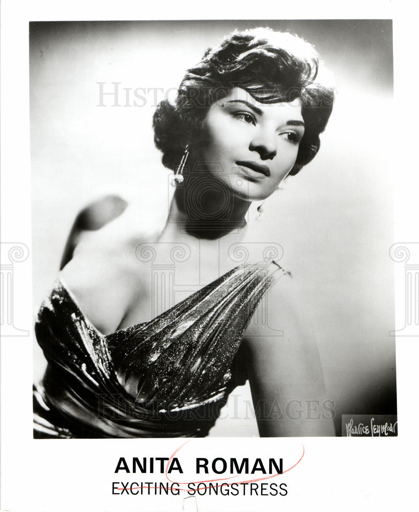 1965 Press Photo Anita Roman Singer - Historic Images