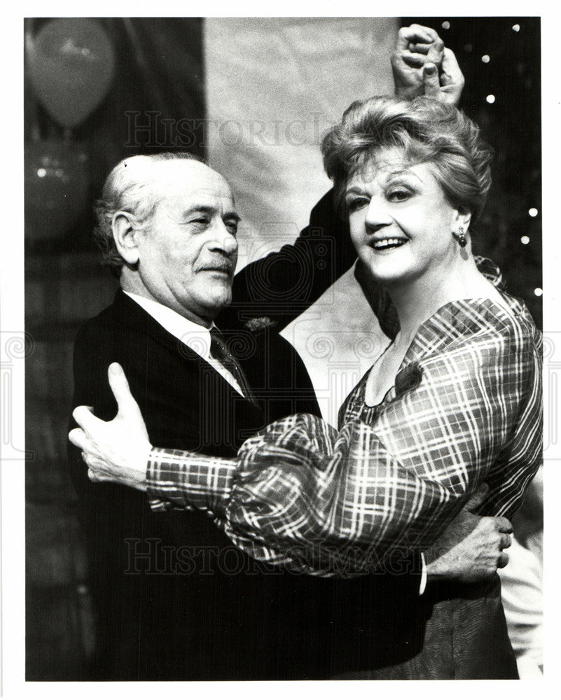 1989 Press Photo ELI WALLACH  ANGELA LANSBURY - Historic Images