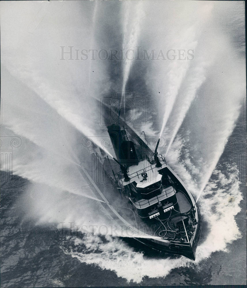 1959 Press Photo Fireboats - Historic Images