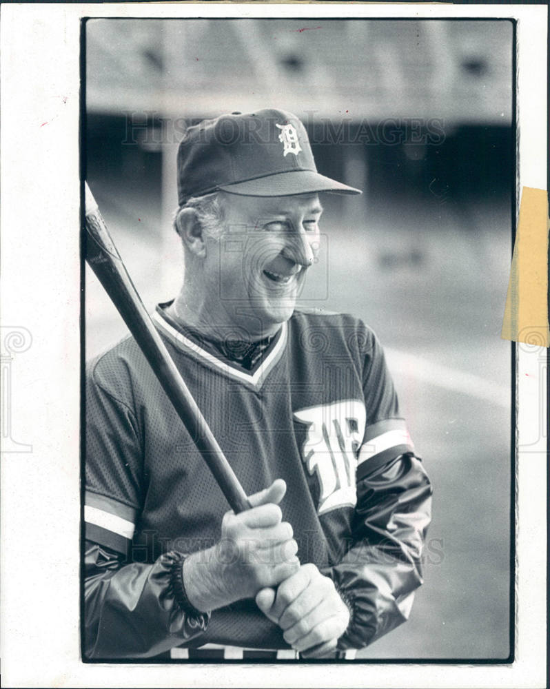  1982 MLB player Craig Roger - Historic Images