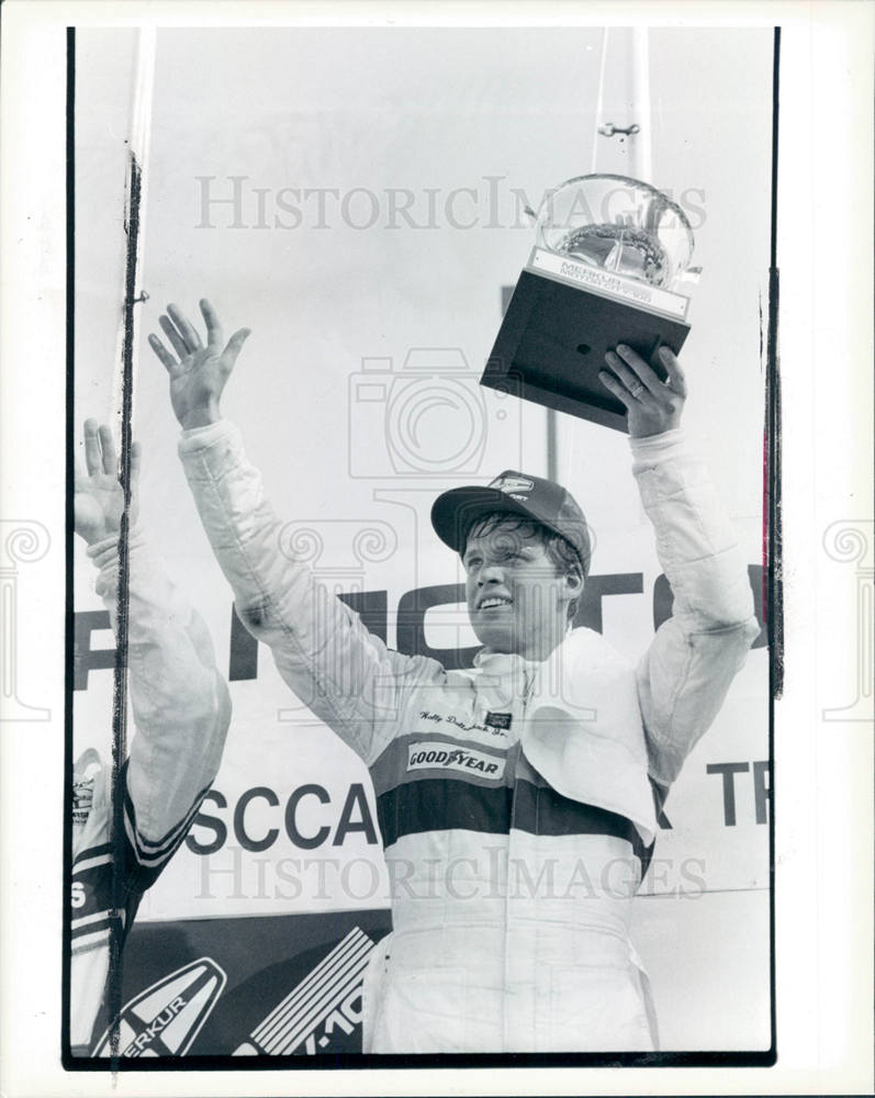  1986 Race car driver Wally Dallenbach,trophy - Historic Images