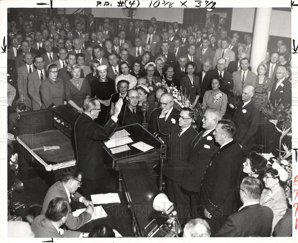 1954 Press Photo Mayor Cobo politician - Historic Images