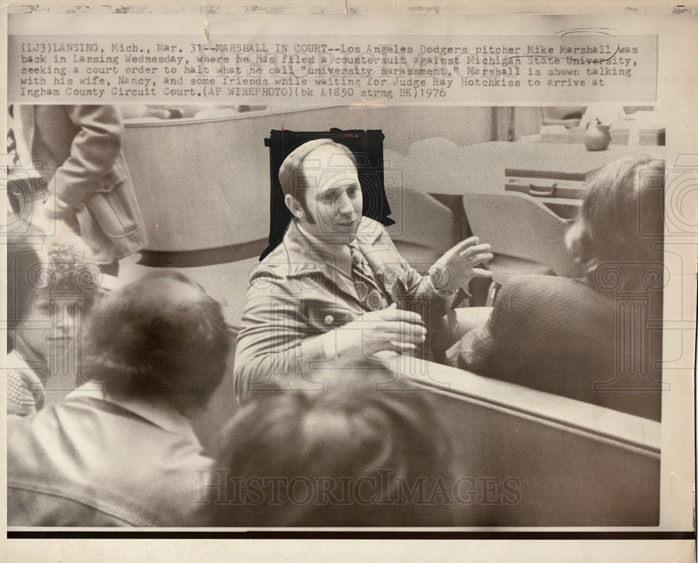 1976 Press Photo Mike Marshall Los Angeles Dodgers - Historic Images