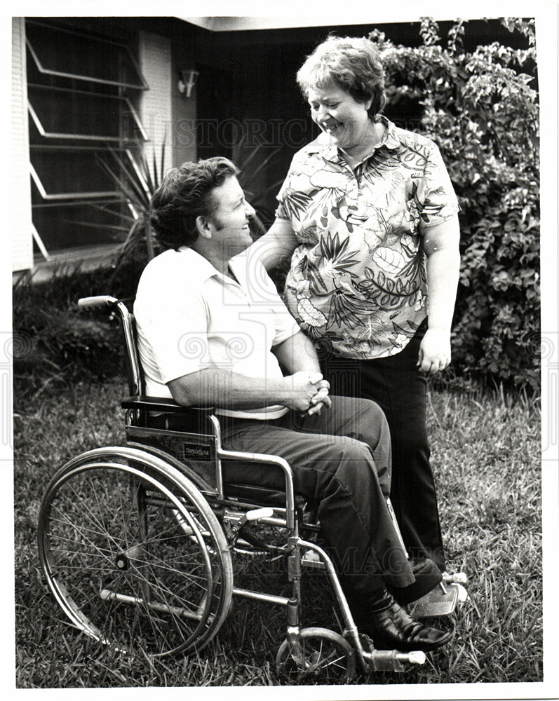 Press Photo sarasota mario linda - Historic Images