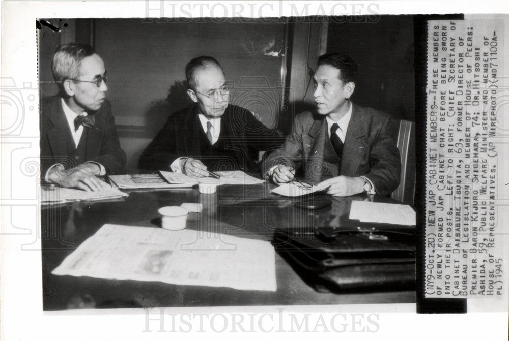 1945 Japan Cabinet Members Cabinet Chat-Historic Images