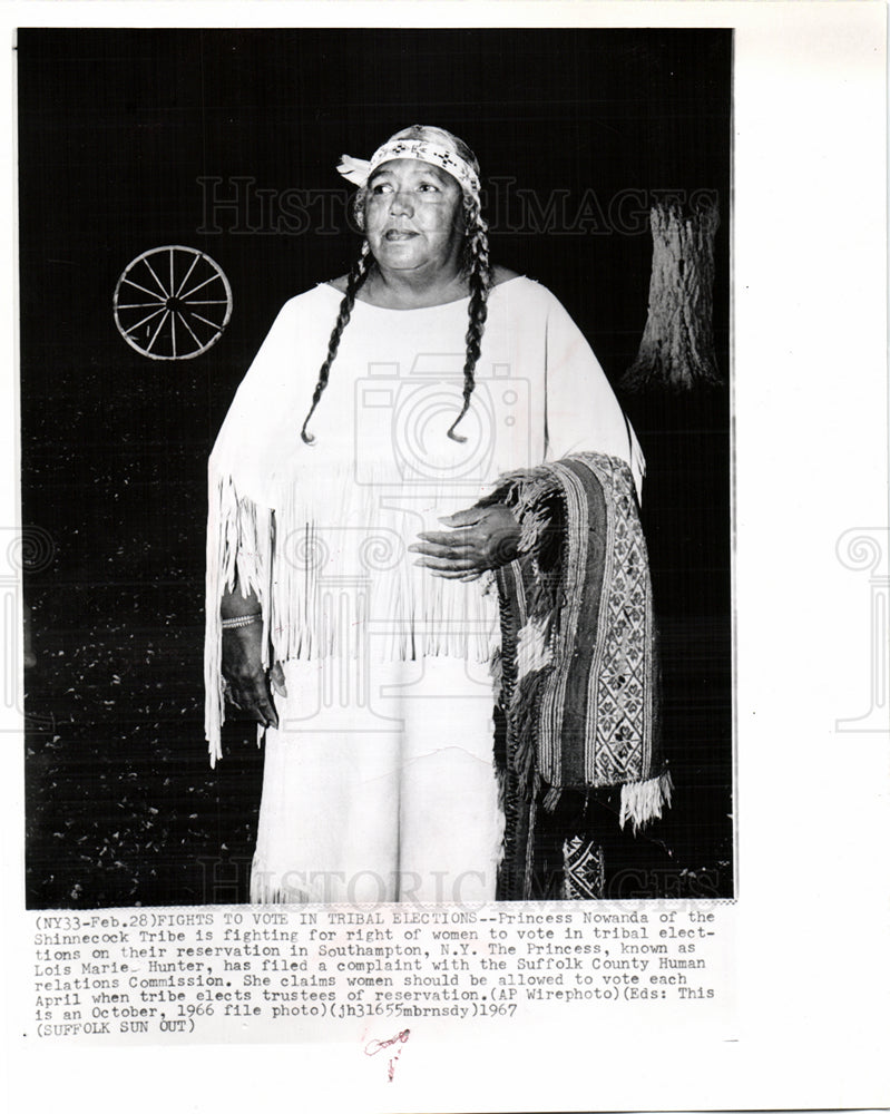 1967 Press Photo Princess Nowanda Women Vote Tribes - Historic Images