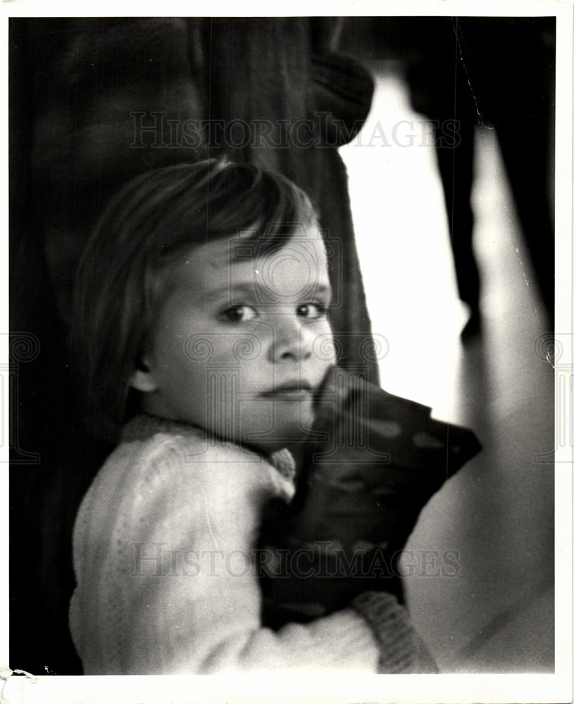 Press Photo Emma Julie Andrews Tony Walton Young - Historic Images