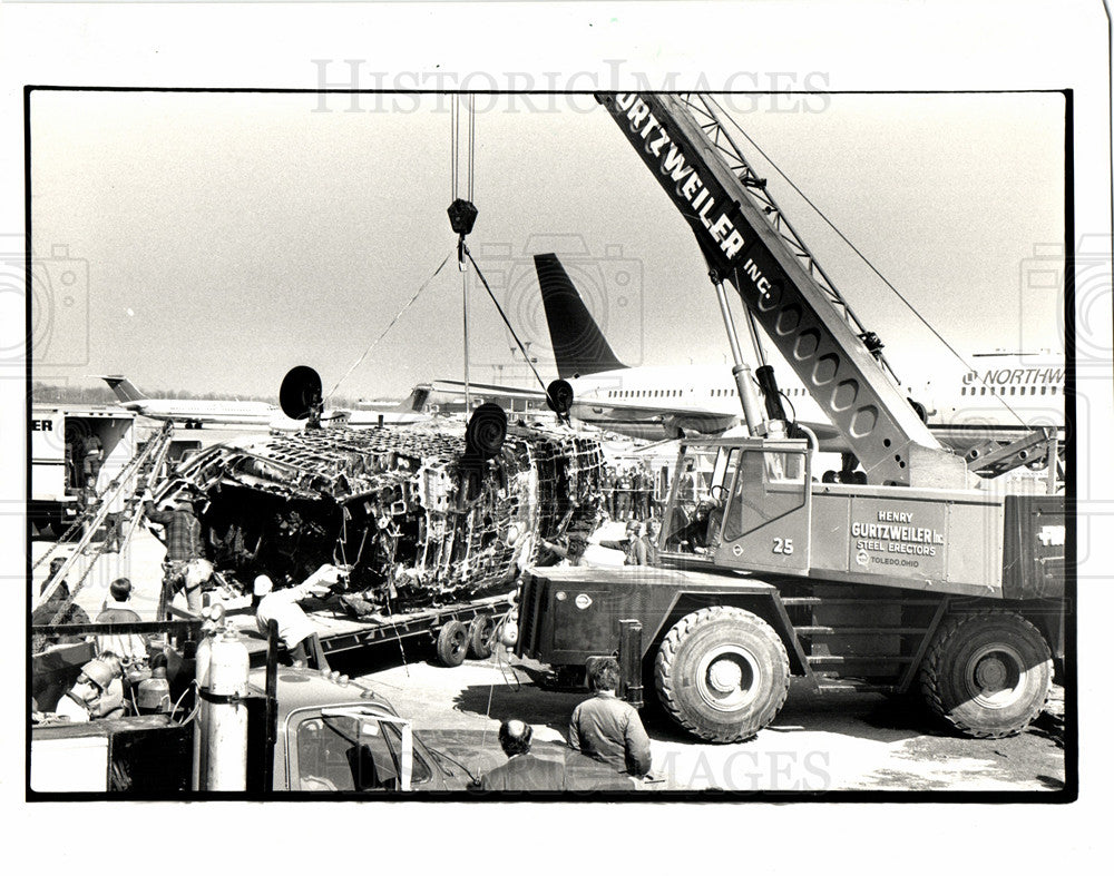 1987 Press Photo fuselage flatbed - Historic Images