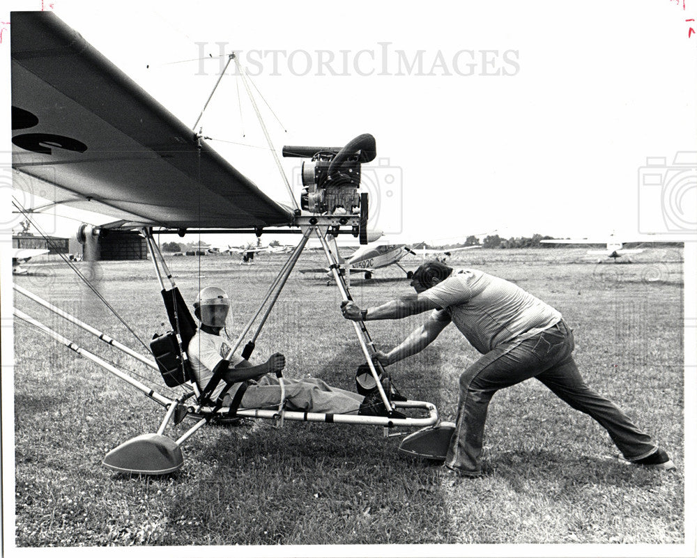 1987 Press Photo Airplane - Historic Images