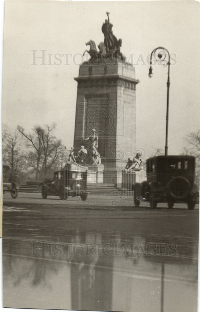 1928 columbus circle maine memorial-Historic Images