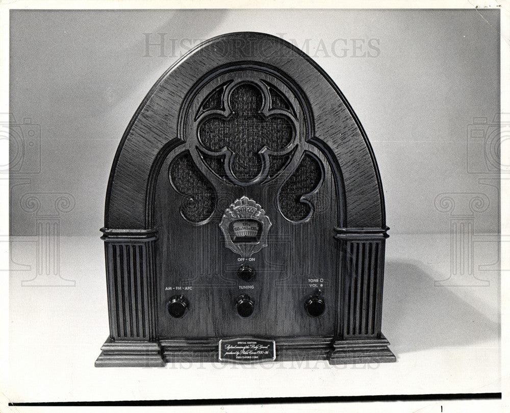 1973 Press Photo 1930s Baby Grand radio nostalgia music - Historic Images
