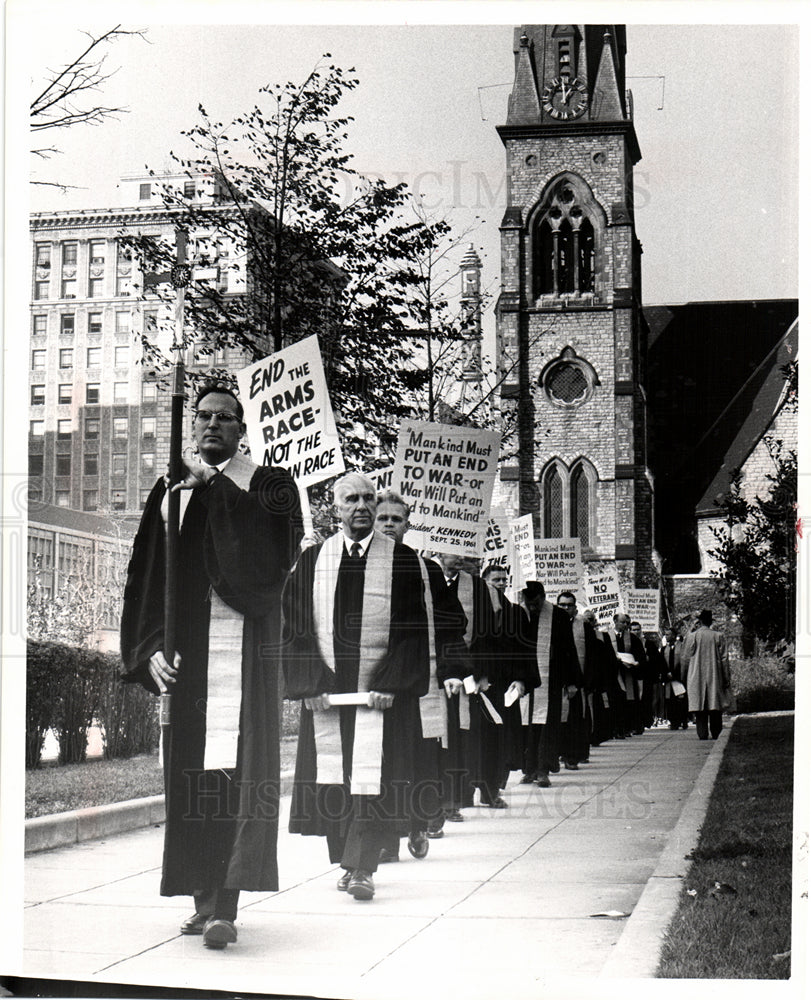 1961 Press Photo grand circus park peace prayers - Historic Images