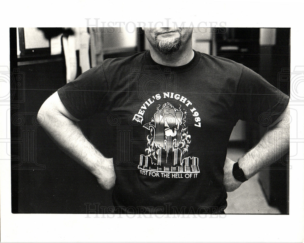 1987 devil's night detroit T-shirt - Historic Images