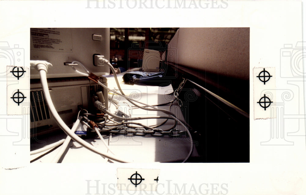 1991 Press Photo Computer Theft - Historic Images