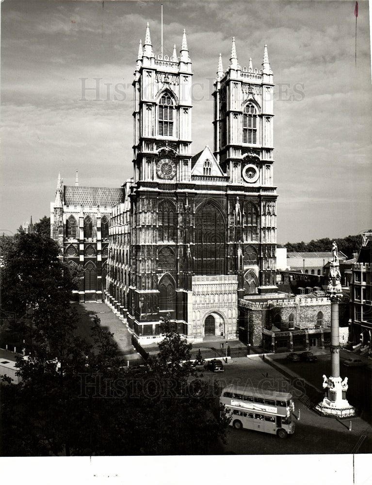 1967 Westminster Abbey London - Historic Images