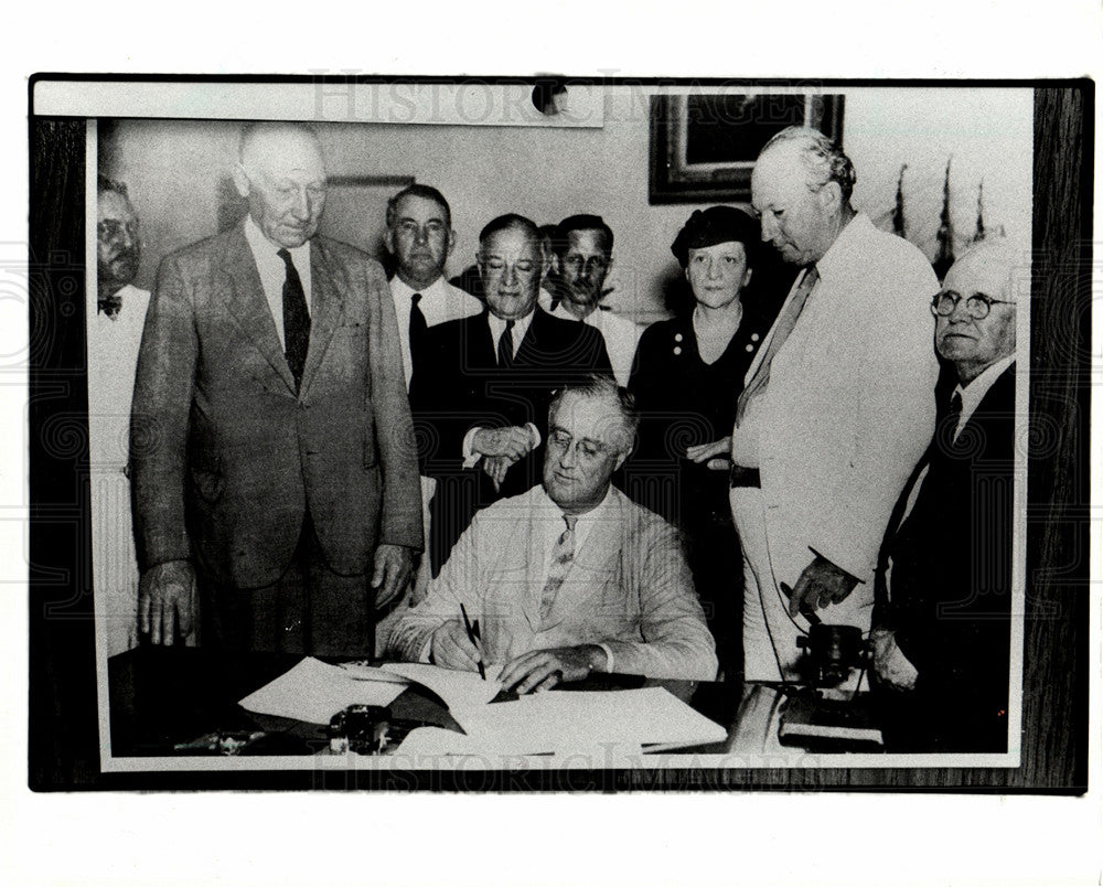 1985 Press Photo President Roosevelt Social Security - Historic Images