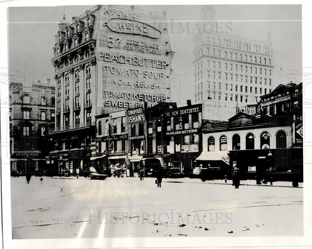 1946 Broadway-Historic Images