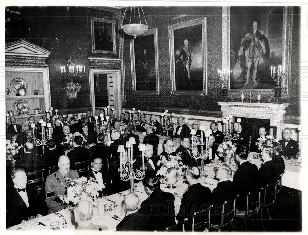 1946 United Nations Organization diplomats - Historic Images