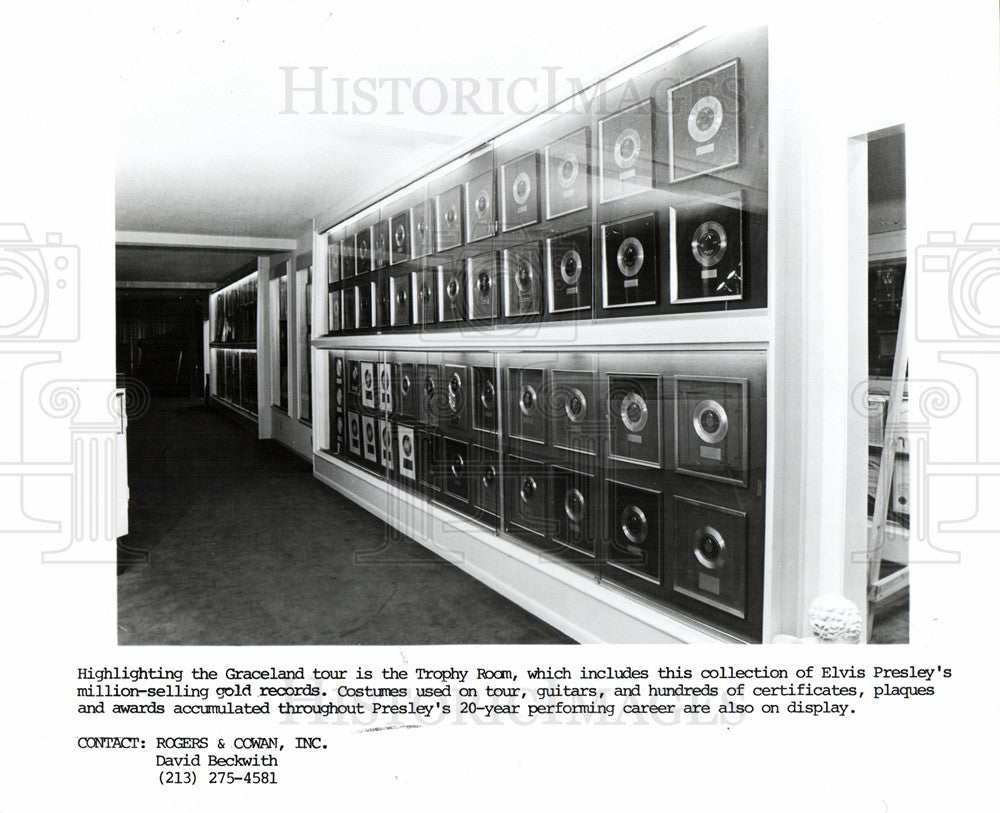 1984 Press Photo Elvis Presley Graceland Trophy Room - Historic Images