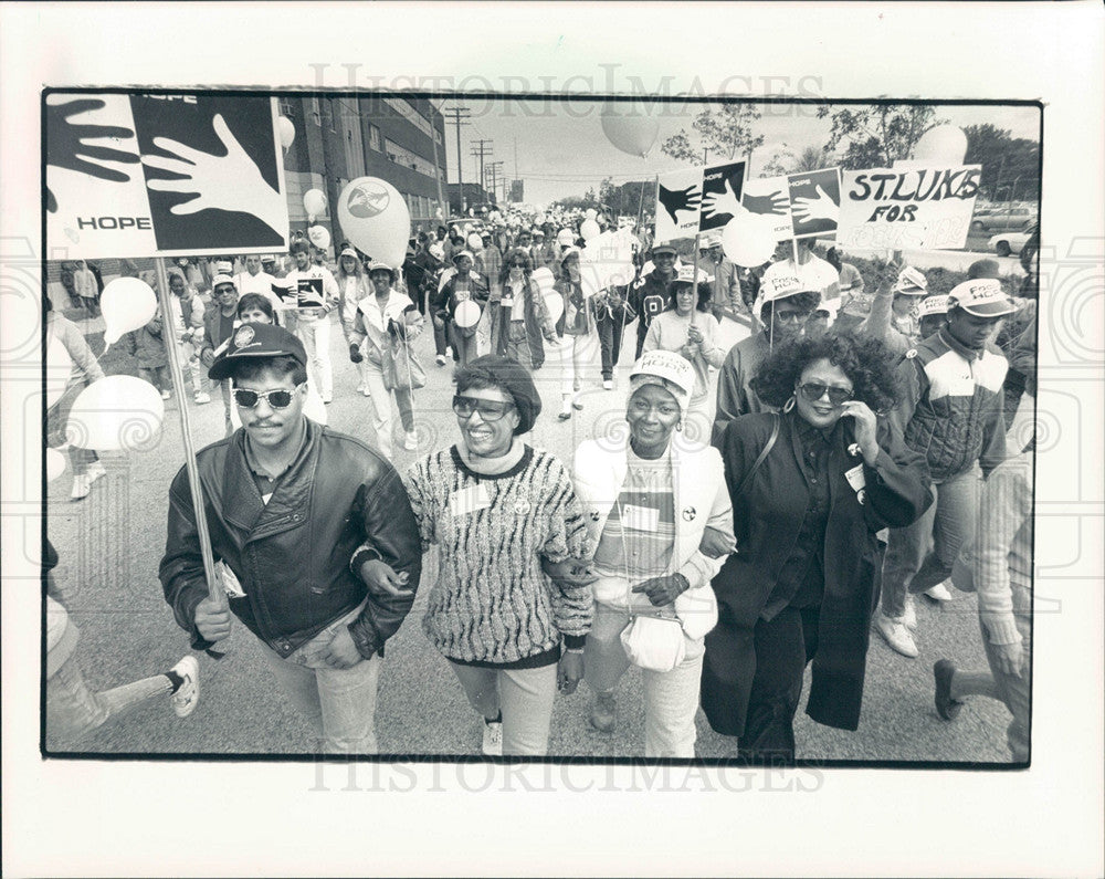 1987 Press Photo Protest Focus HOPE walk Linwood - Historic Images