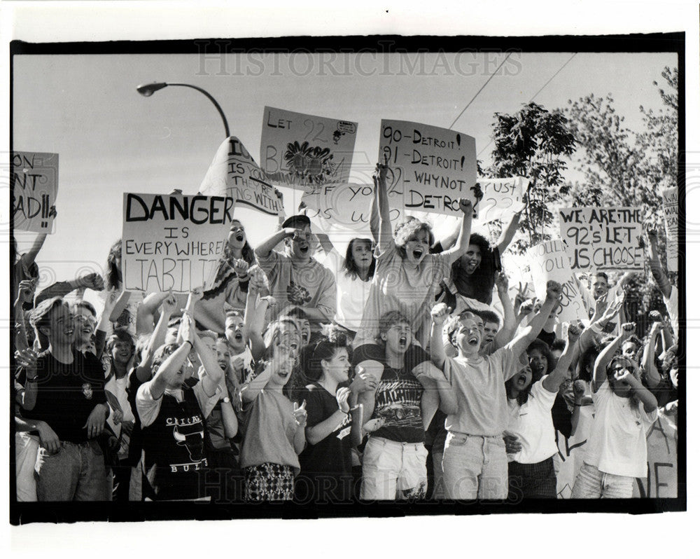 1991 Press Photo Students - Historic Images