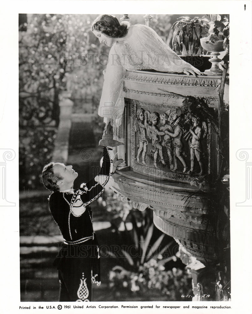 1961 Press Photo Norma Shearer Leslie Howard - Historic Images