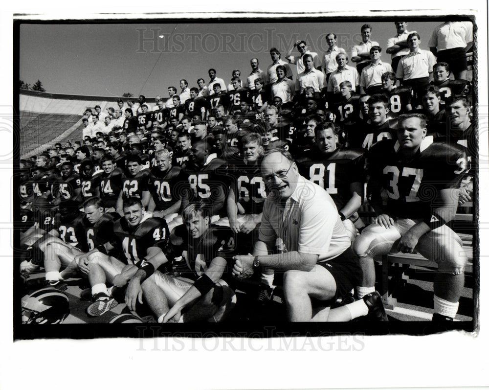Press Photo Bob Schroeder Michigan Coach - Historic Images