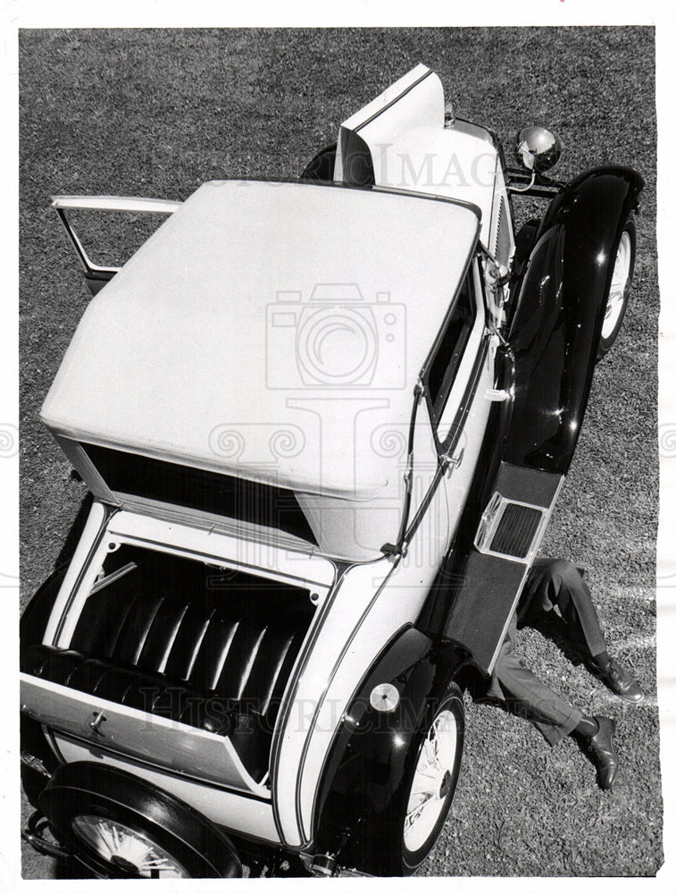 1957 Automobile rumble step running board-Historic Images