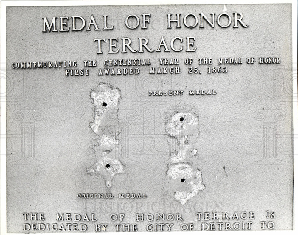 1979 Metal Honor Detroit Veterans Memorial-Historic Images