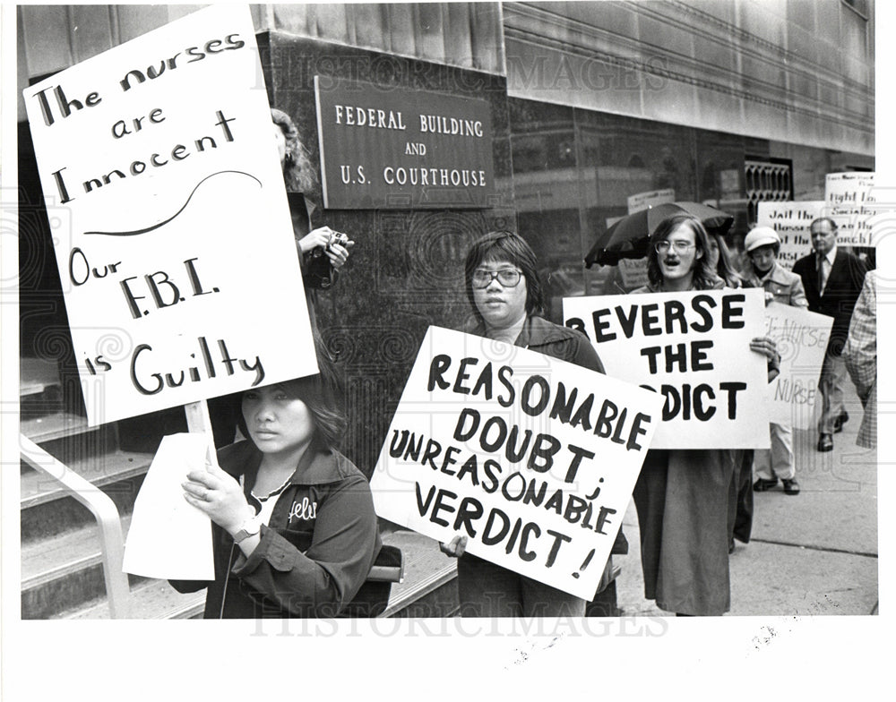 1977 Protest Veteren's Hospital Ann Arbor - Historic Images