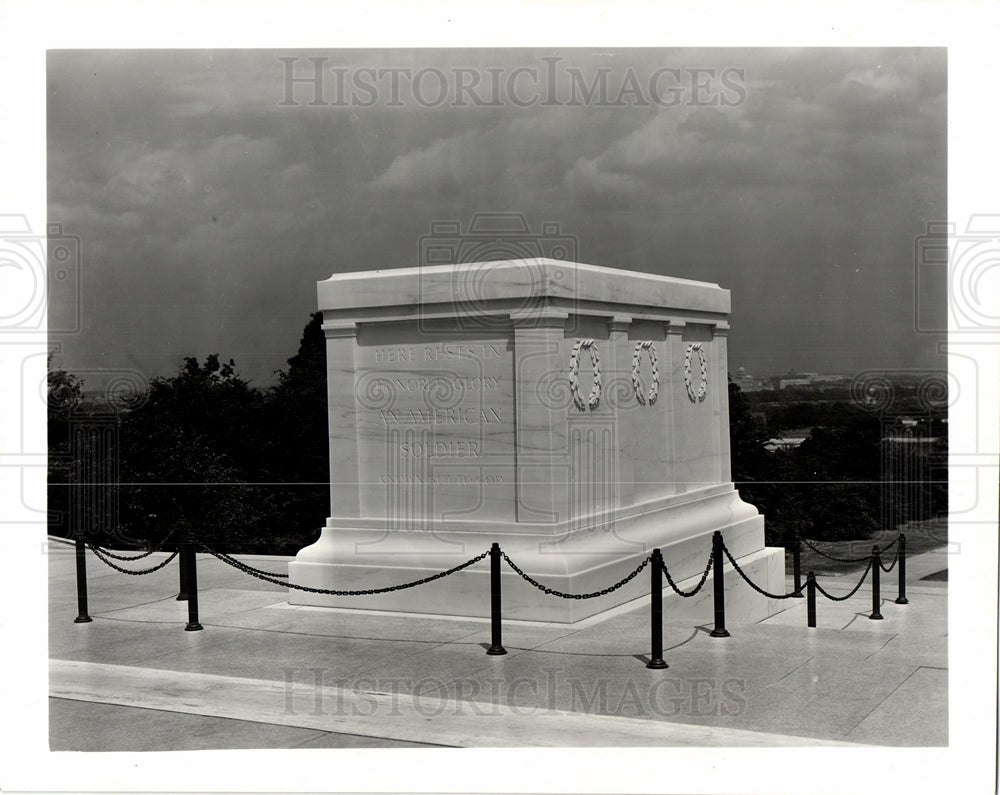 1965 Press Photo  Unknown Soldier Grave - Historic Images