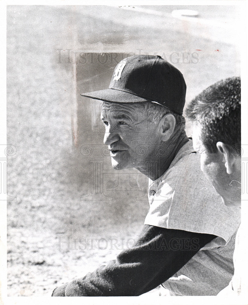 1961 Press Photo Detroit Tigers Baseball Heffner Coach - Historic Images