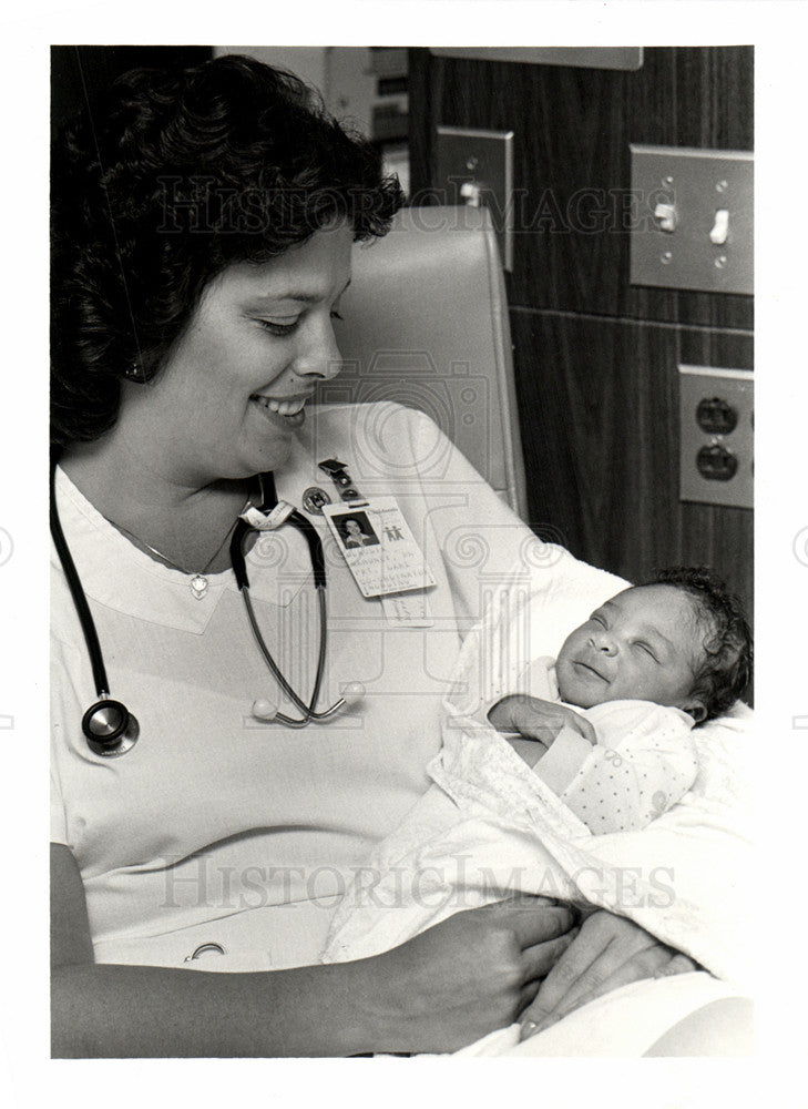 1984 Press Photo Children&#39;s Hospital of Michigan carla - Historic Images