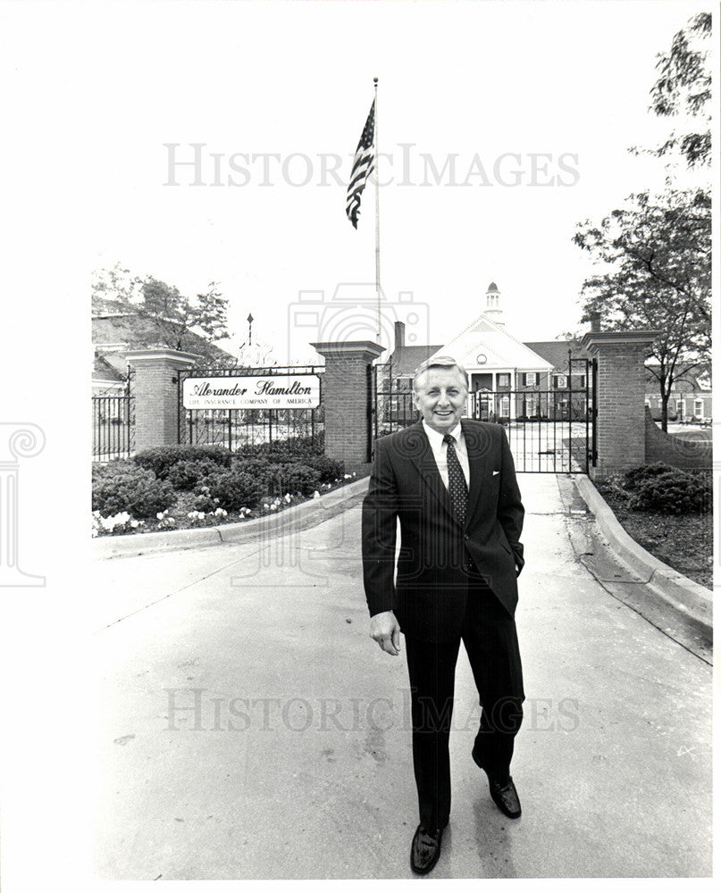 1982 Press Photo Headlee - Historic Images