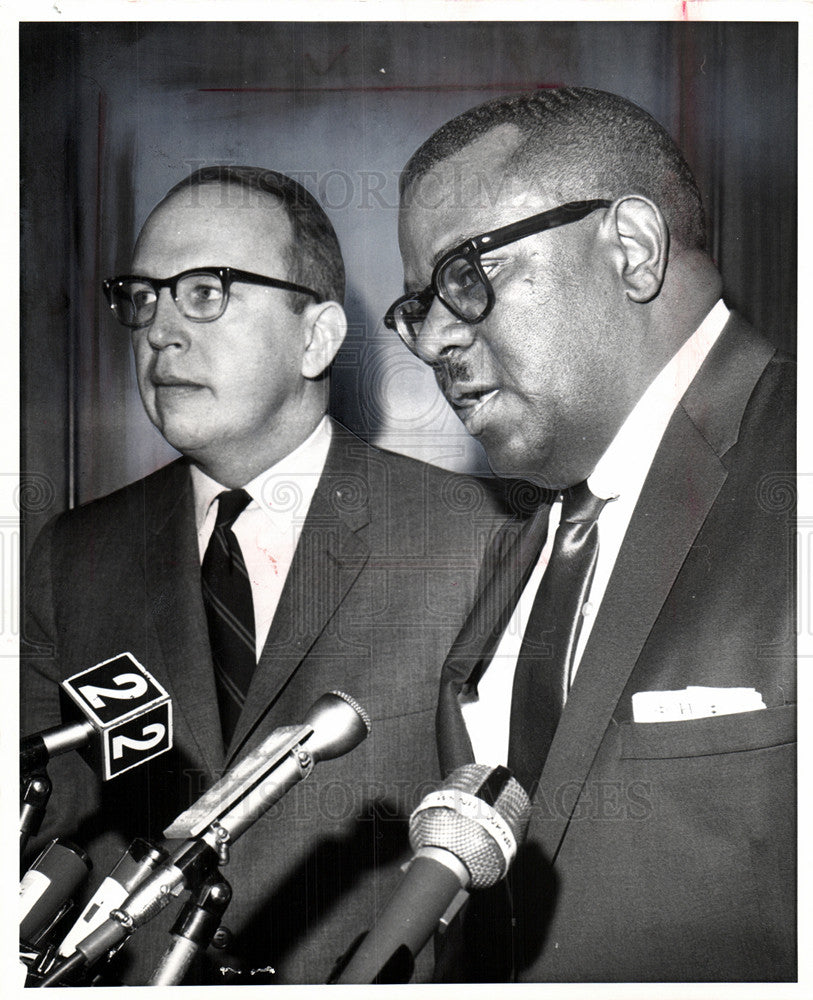 1967 Press Photo Henry Heading Wayne Circuit Court - Historic Images