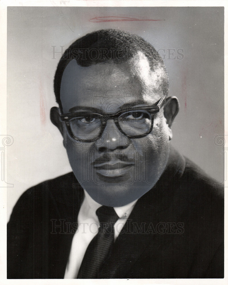 1966 Press Photo Henry Heading Recorders - Historic Images