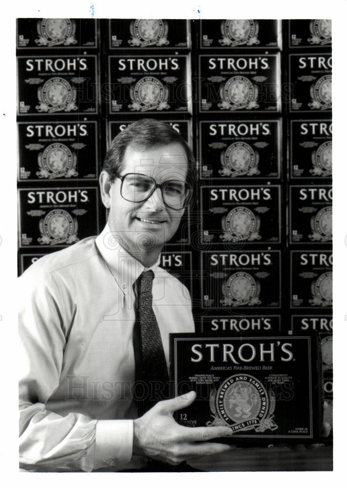 1990 Press Photo Stroh Brewery - Historic Images