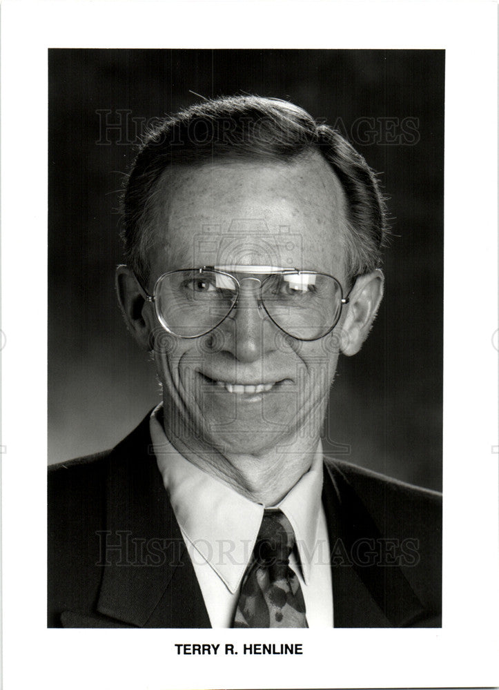 1992 Press Photo TERRY R. HENLINE, GMC - Historic Images