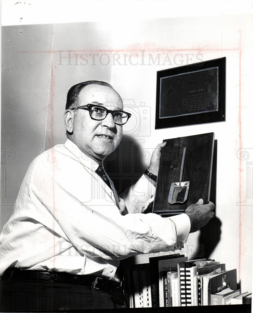 1967 Press Photo WAVID HENES - Historic Images