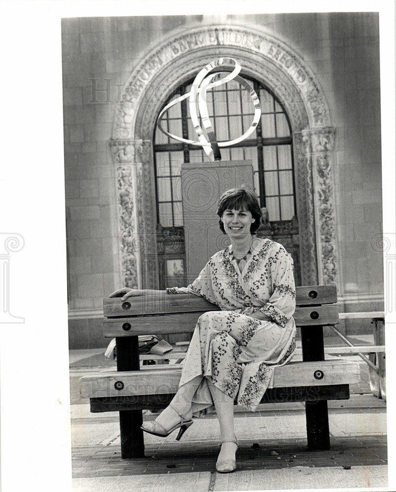 1981 Press Photo Fay Hendry Lansing Jose de Rivera - Historic Images