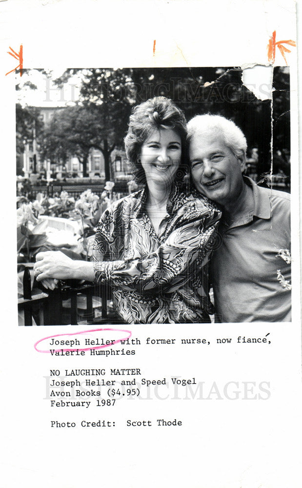 1987 Press Photo Joseph Heller no Laughing Matter - Historic Images