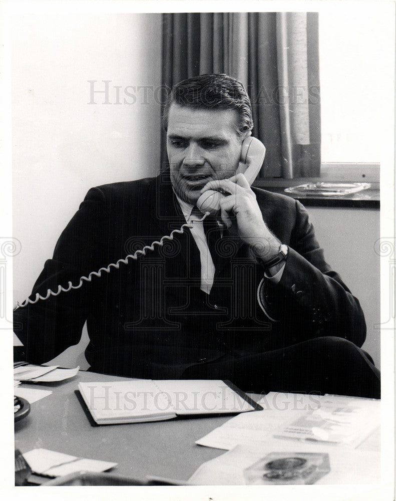 1966 Press Photo TOM Heinsohn - Historic Images