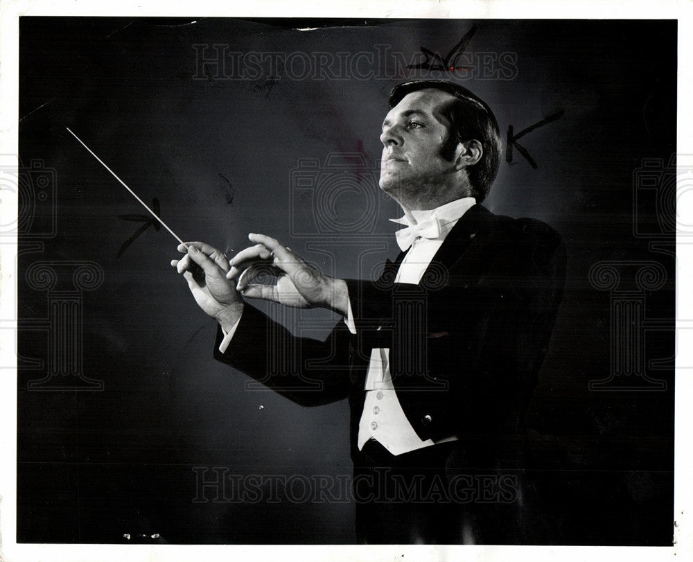 1972 Press Photo Pierre Hetu young associate Conductor - Historic Images