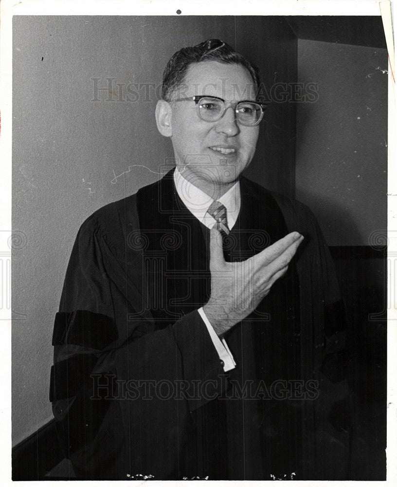 1960 Press Photo Hertz Rabbi Detroit Michigan Beth El - Historic Images